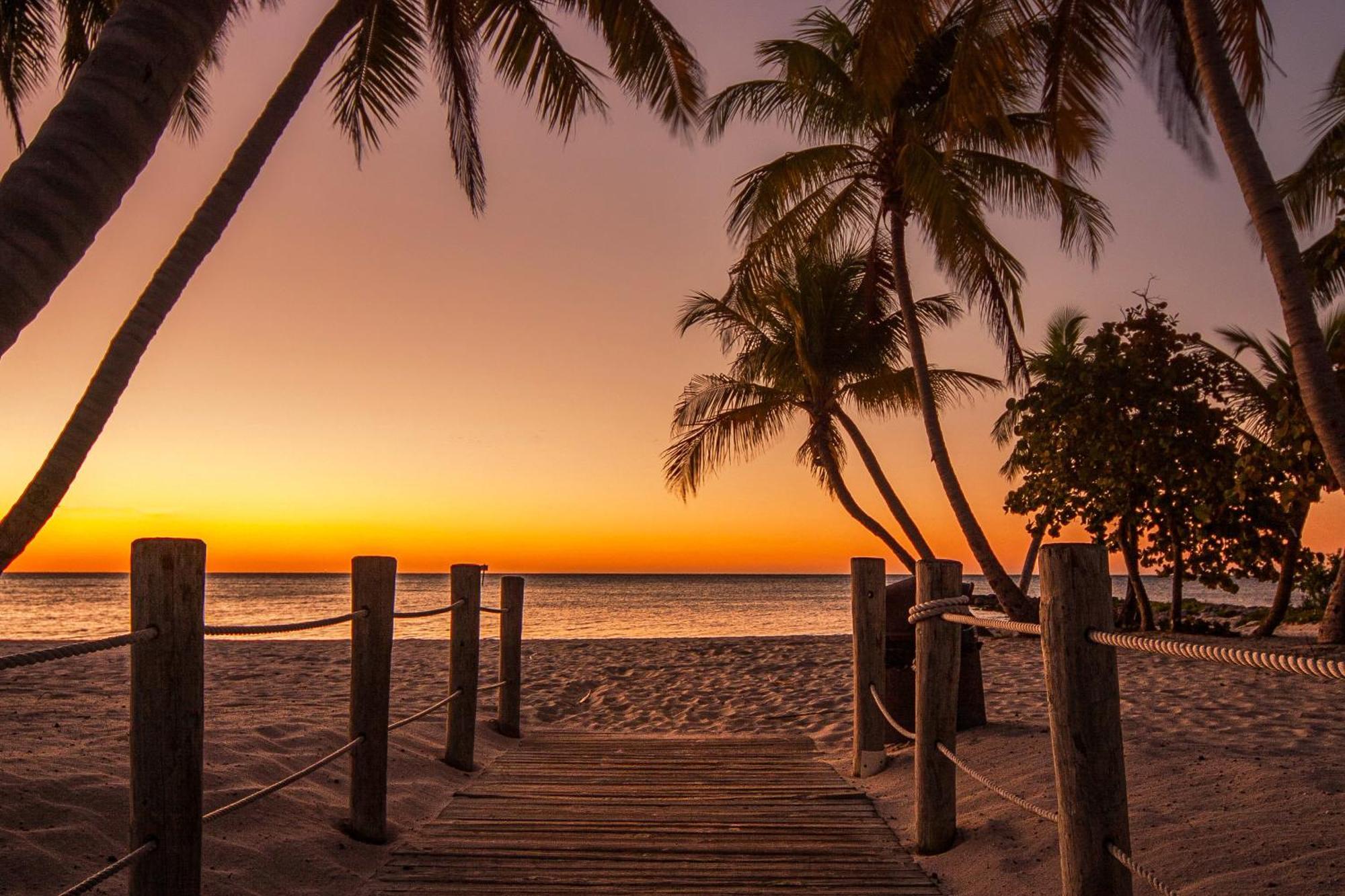 Sunrise Suites Dominican Suite #110 Key West Chambre photo